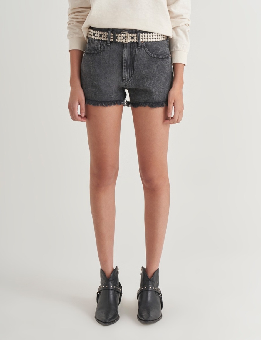 SHORT GIRLY ASHES
