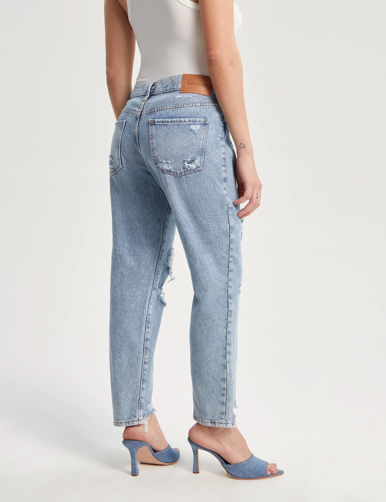 JEANS BOYFIT TASH LIGHT BLUE BROKEN