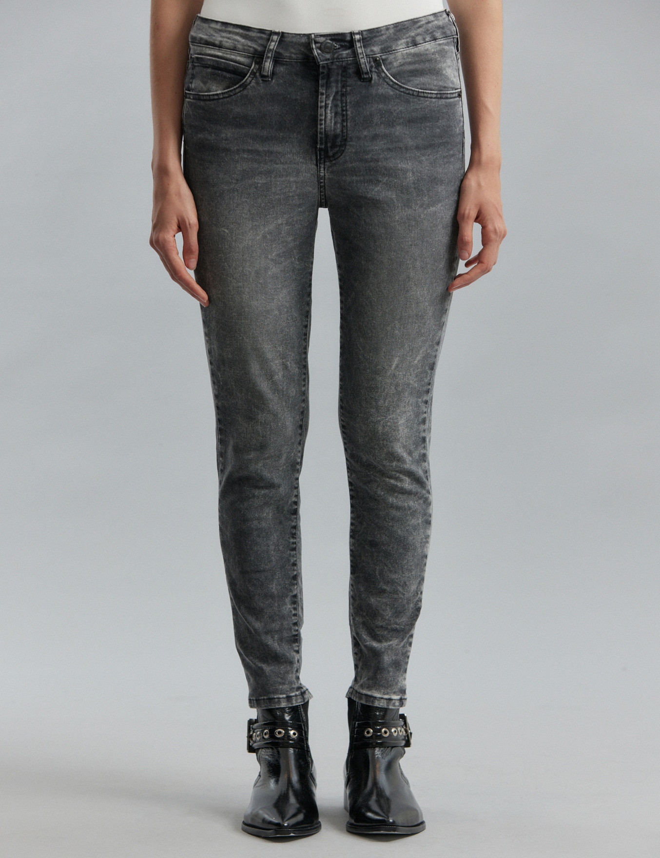 JEANS CHUPIN HIGH MEGA BLACK