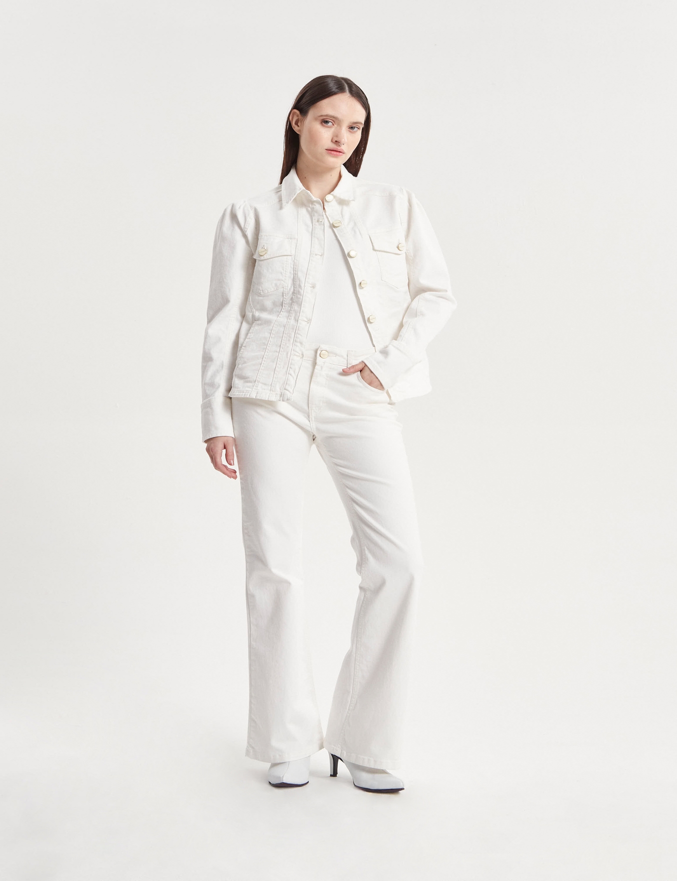 JEANS MID BOOTCUT WHITE