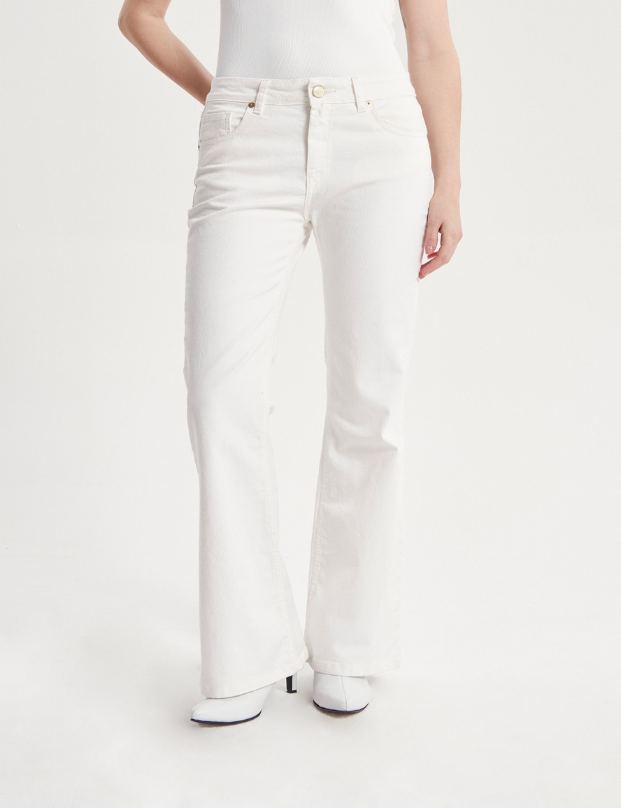 JEANS MID BOOTCUT WHITE