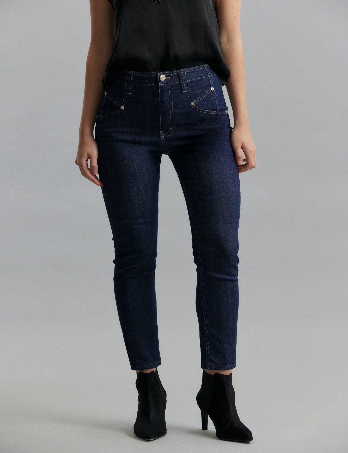JEANS ISA BLUE