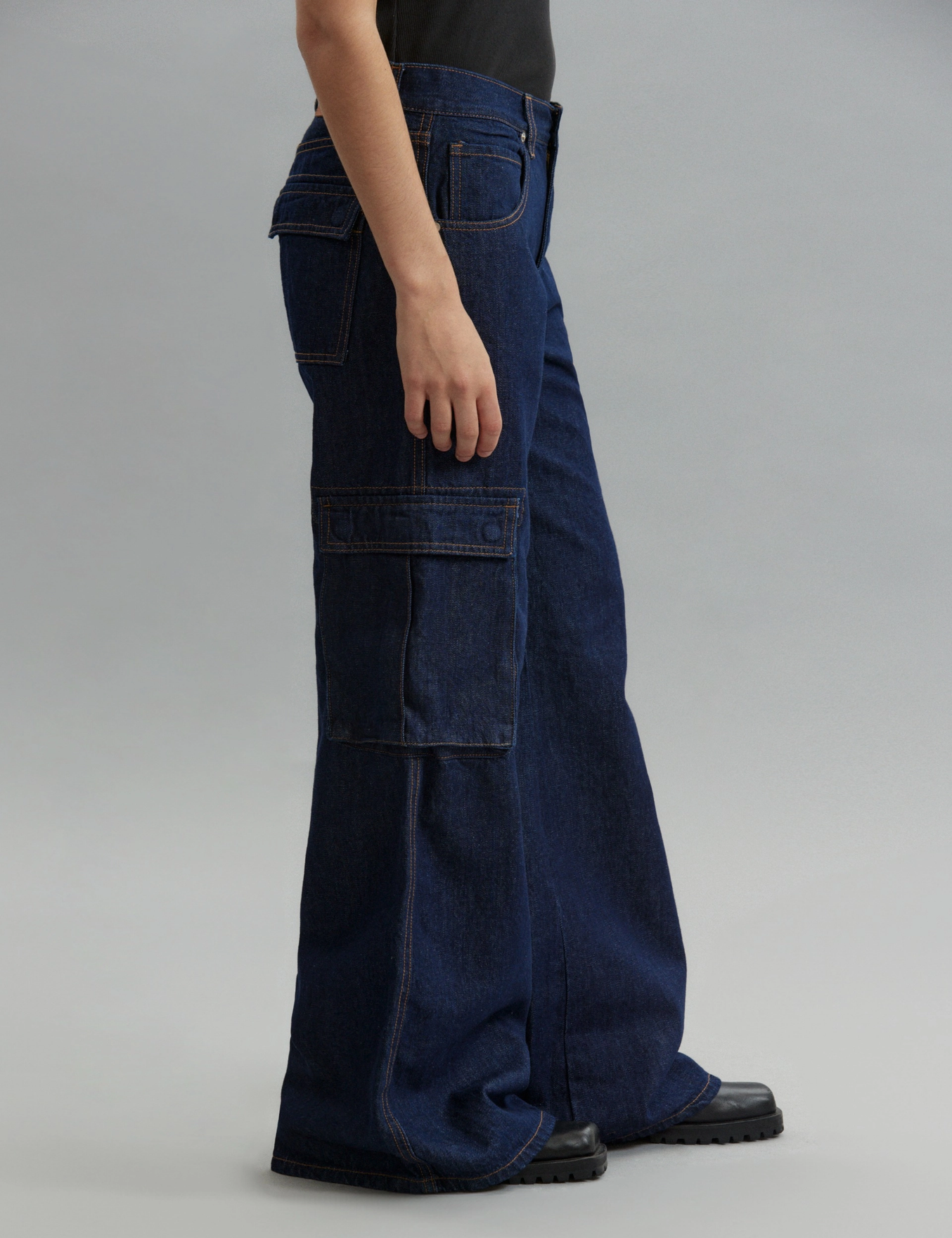 JEANS CARGO GIGI RAW