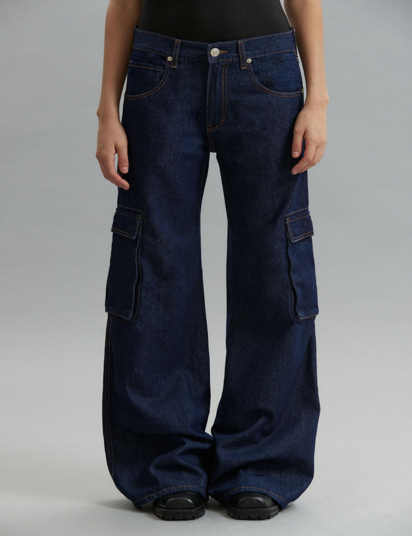 JEANS CARGO GIGI RAW