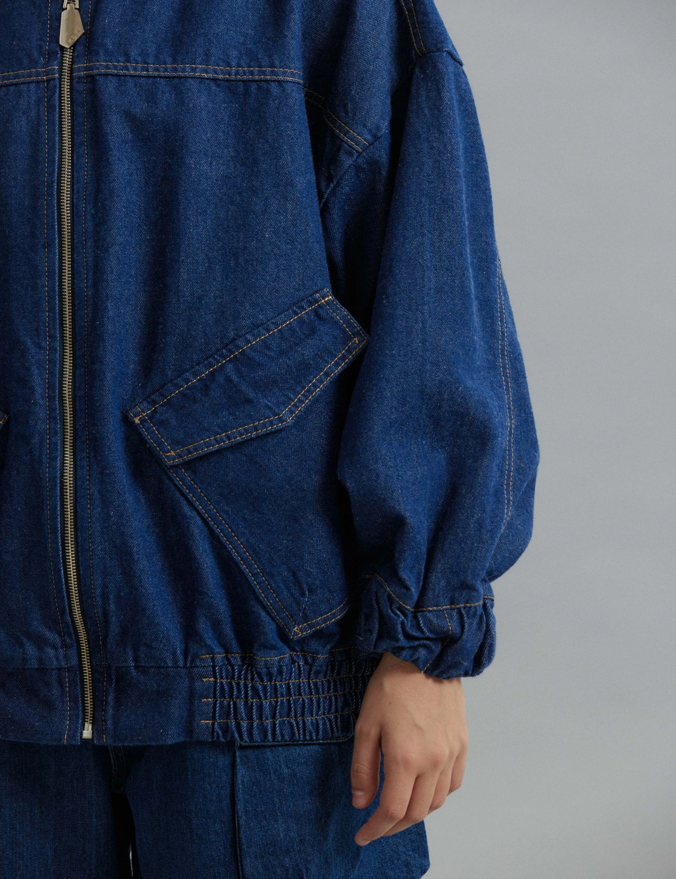 BOMBER AMBITION RAW