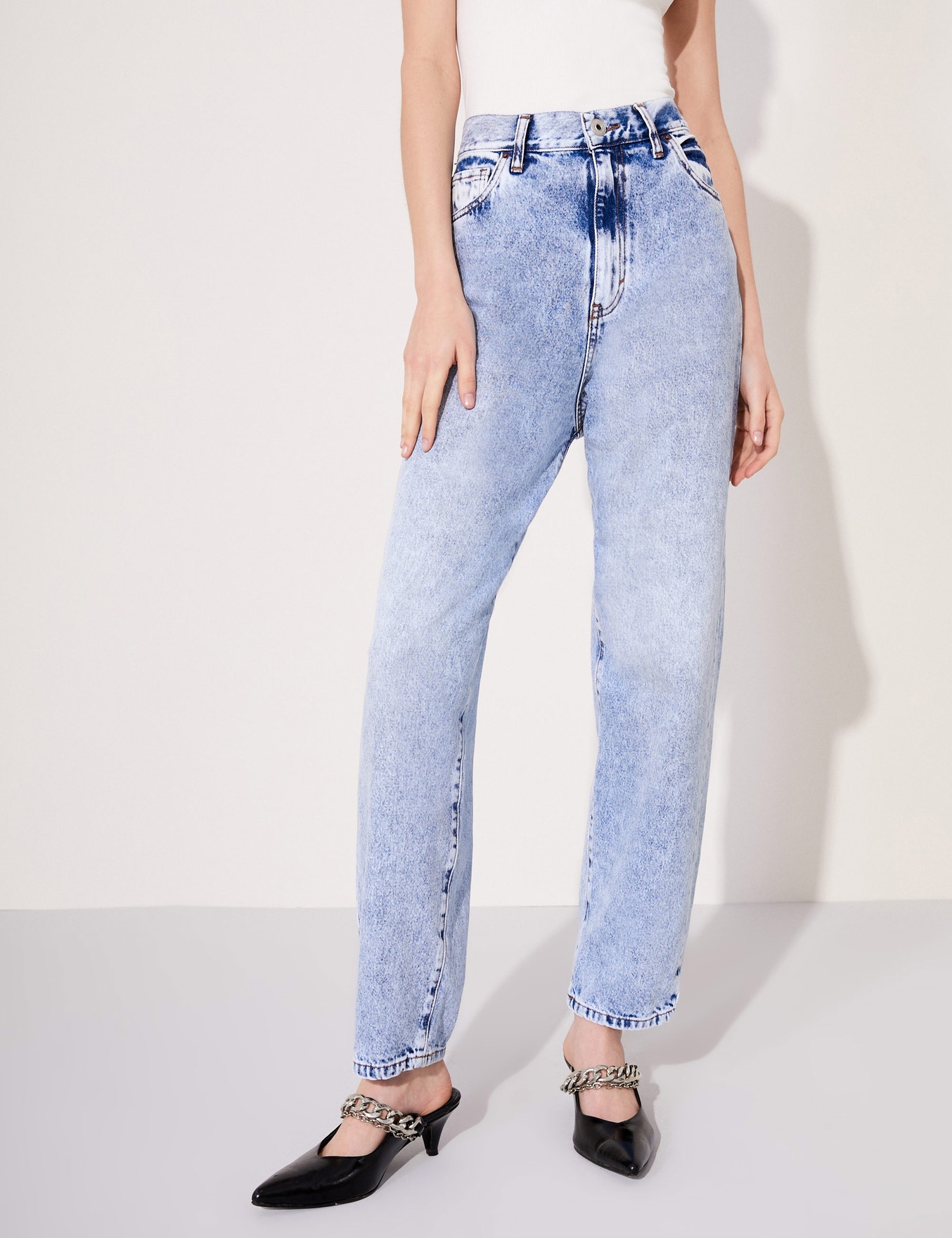 JEANS FREAKING LIGHT BLUE