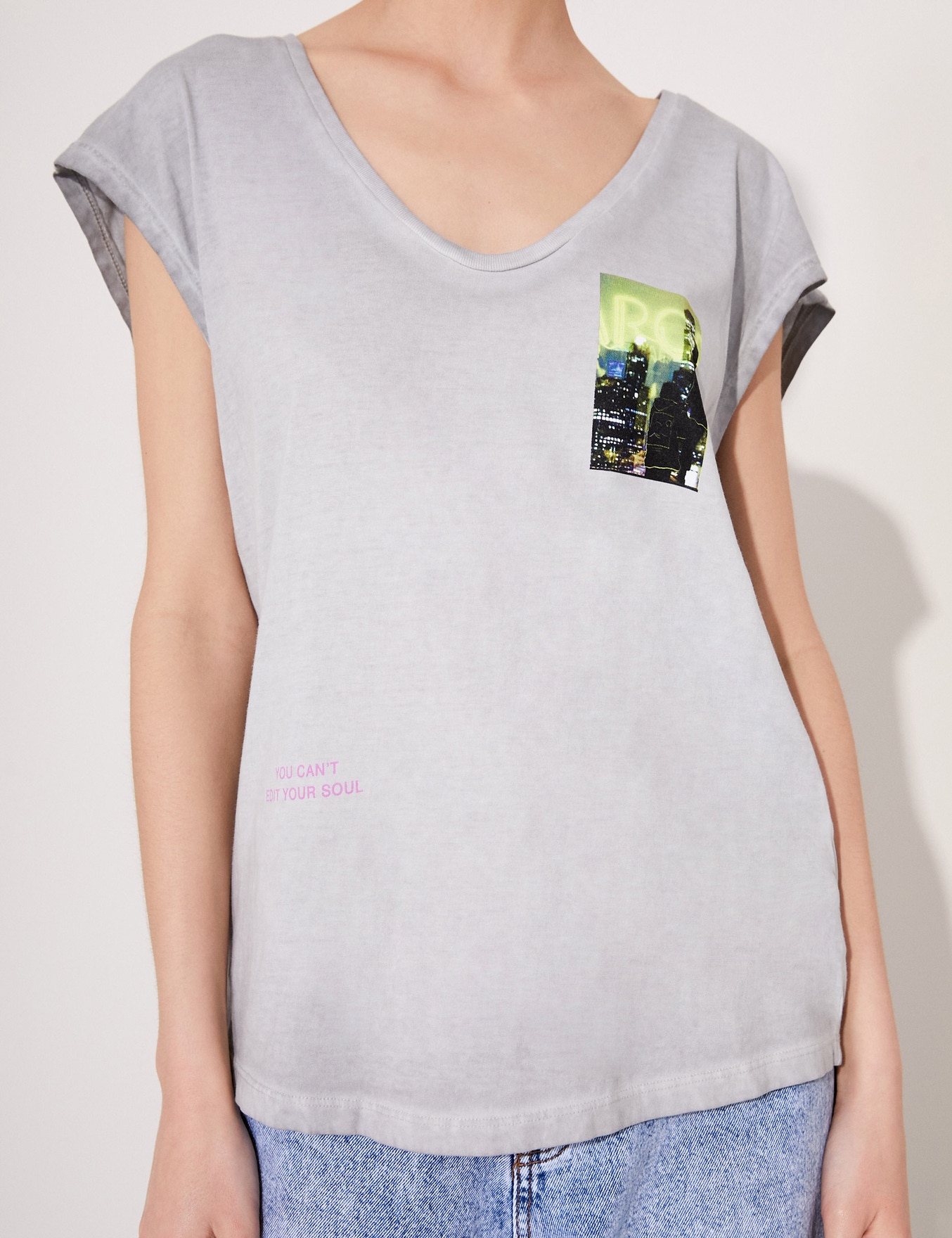 REMERA BLOW MY MIND