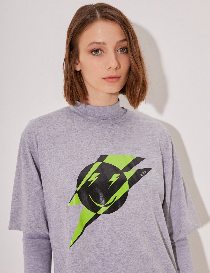 REMERA SMILEY THUNDER