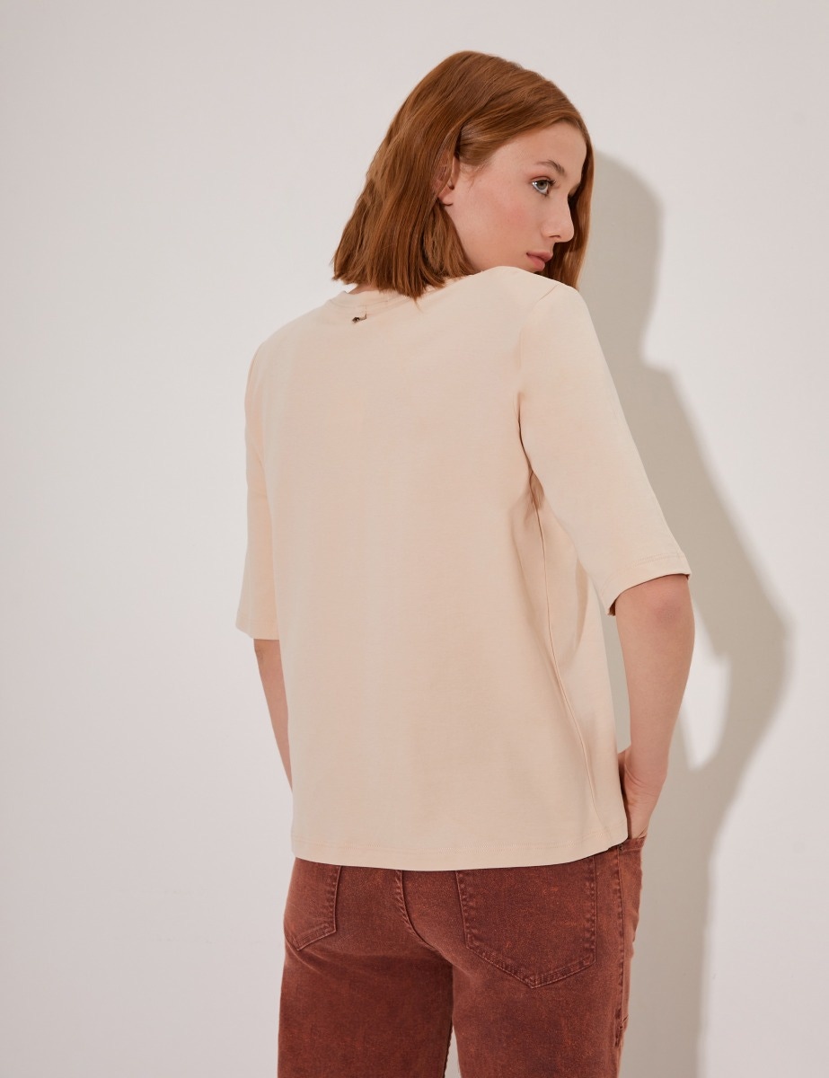 REMERA MOLLY