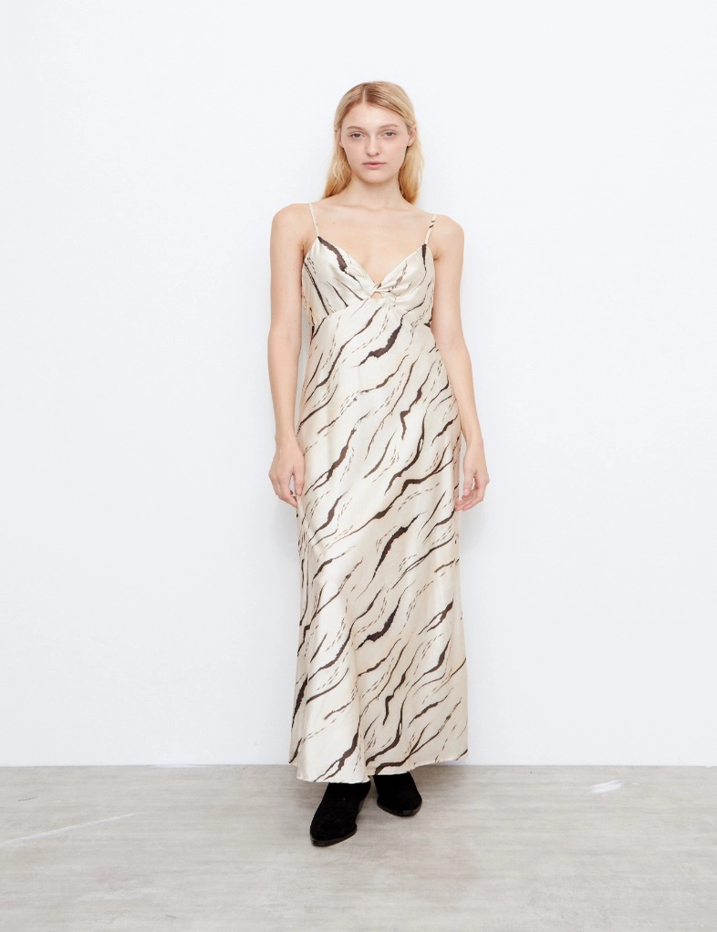 VESTIDO BRUNCH