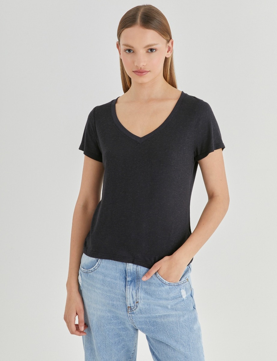REMERA TESS