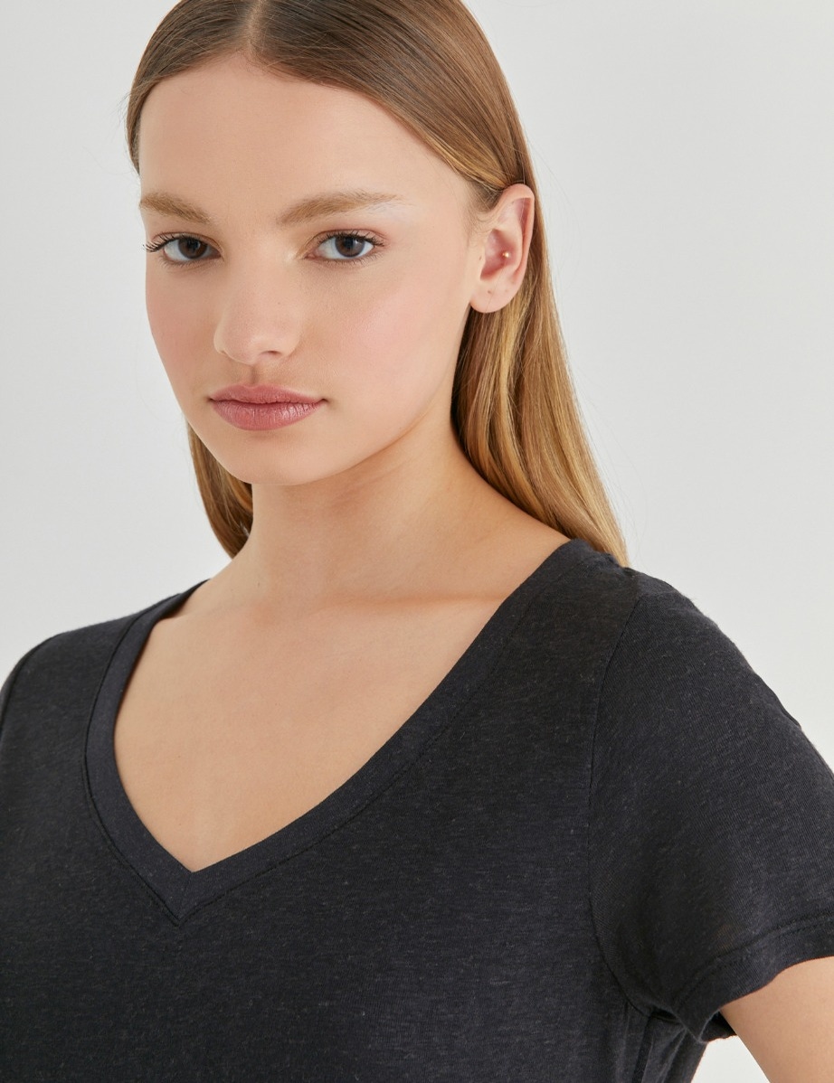 REMERA TESS