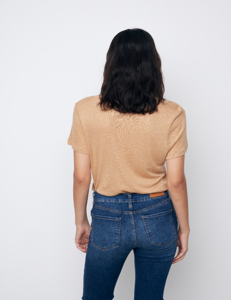 REMERA TESS