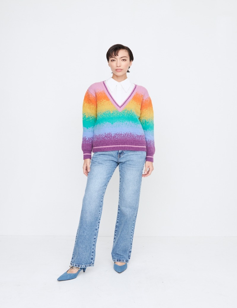 SWEATER BE A RAINBOW