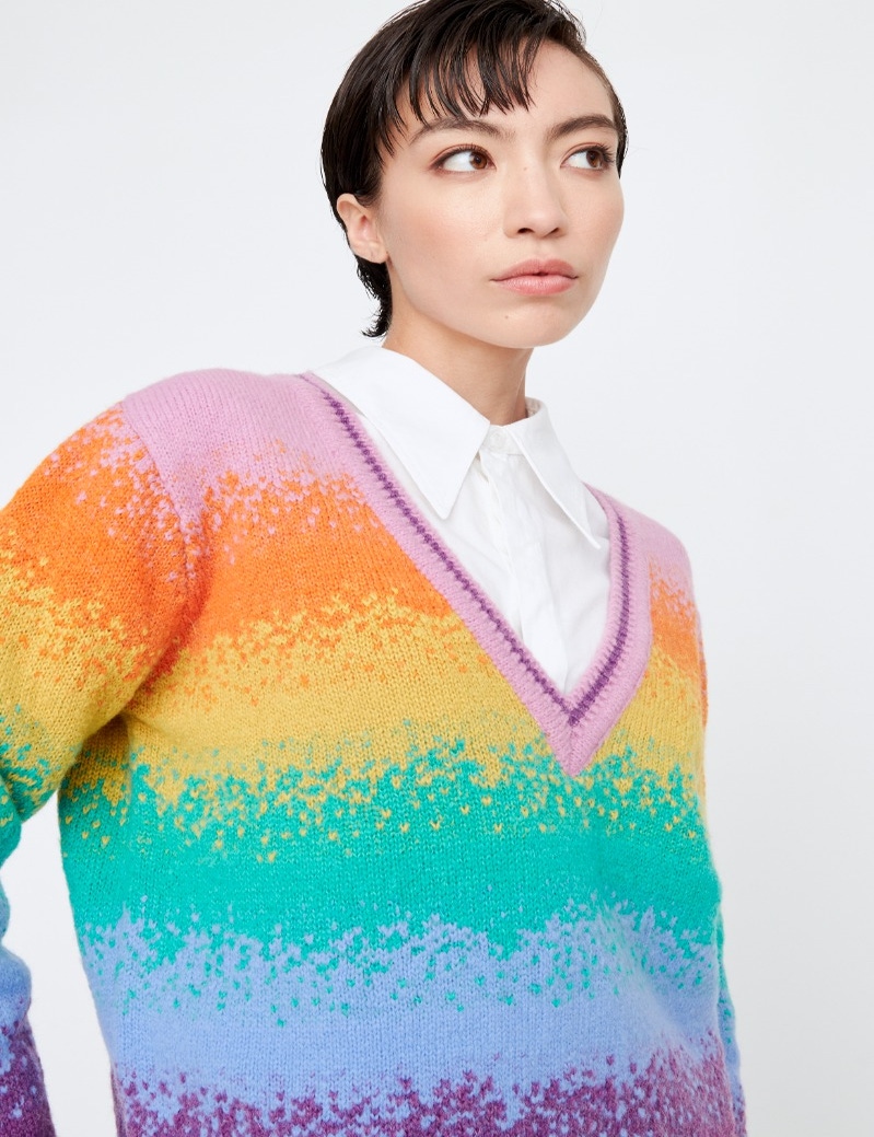 SWEATER BE A RAINBOW