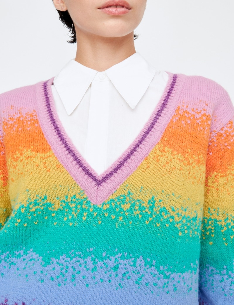 SWEATER BE A RAINBOW