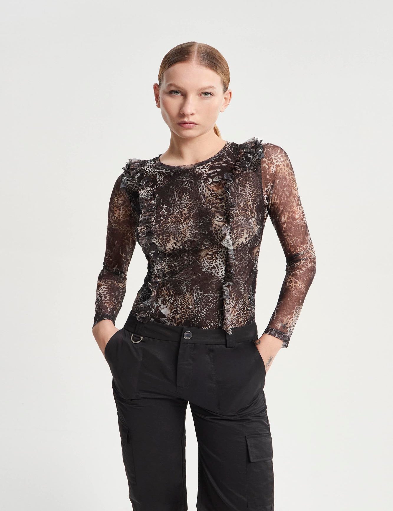 REMERA EXPLICIT LEOPARD