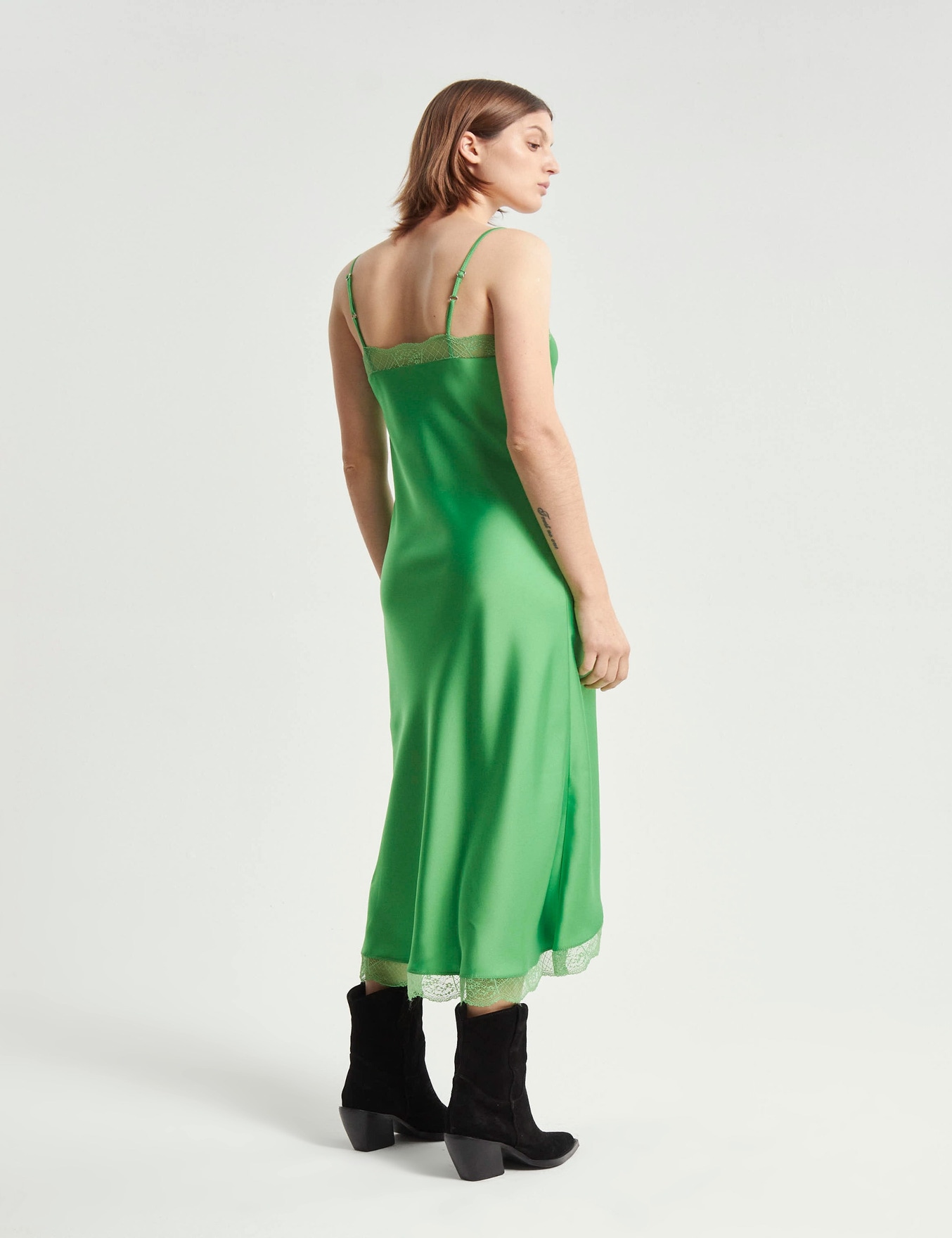VESTIDO HYBRID