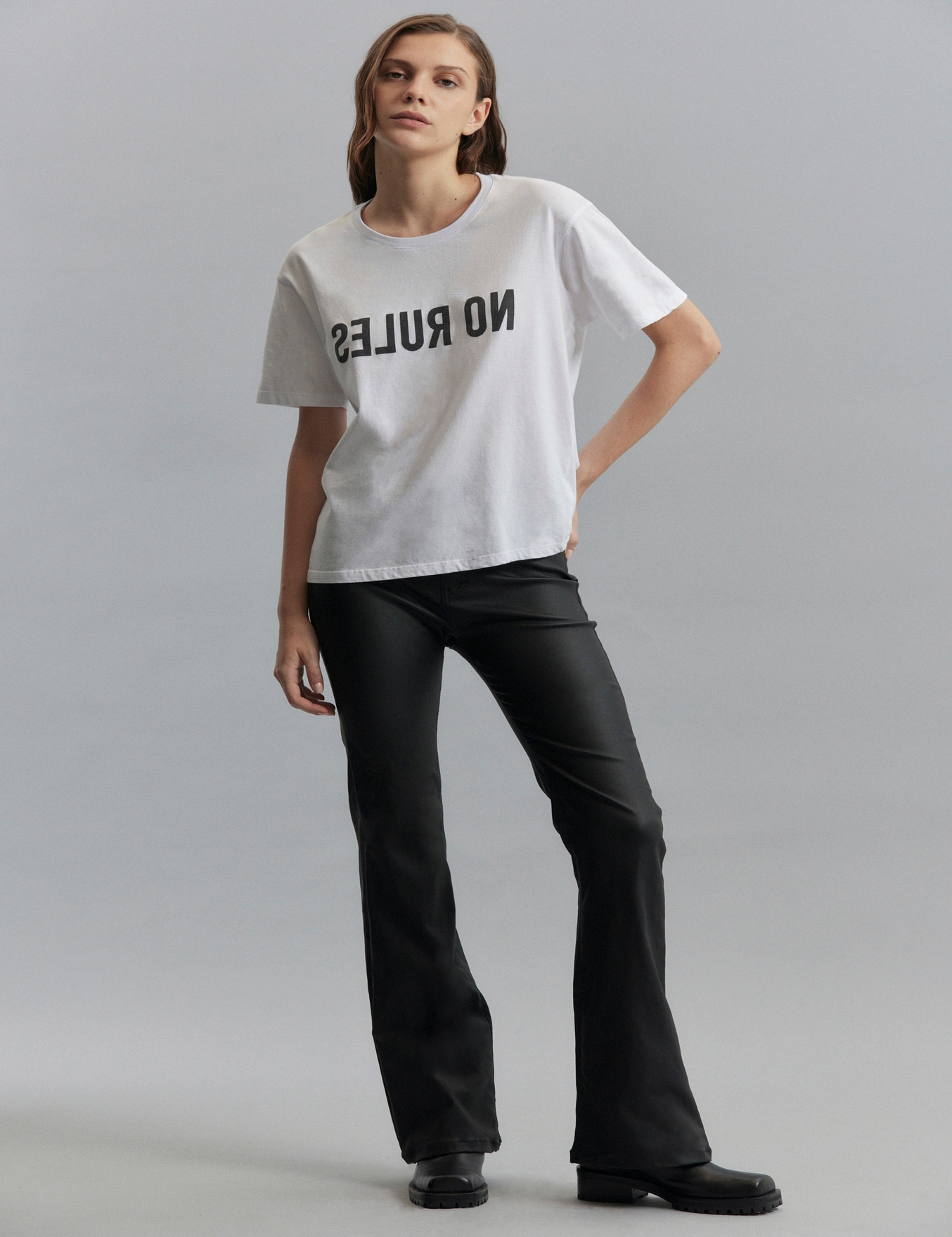 REMERA NO RULES