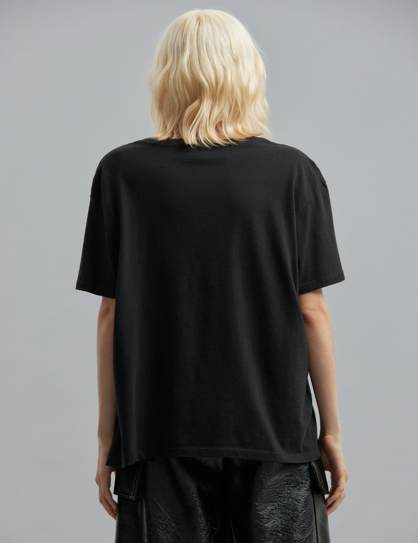 REMERA KOSIUKO SWAG