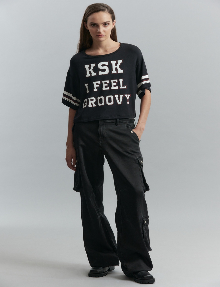 REMERA INTO THE GROOVE