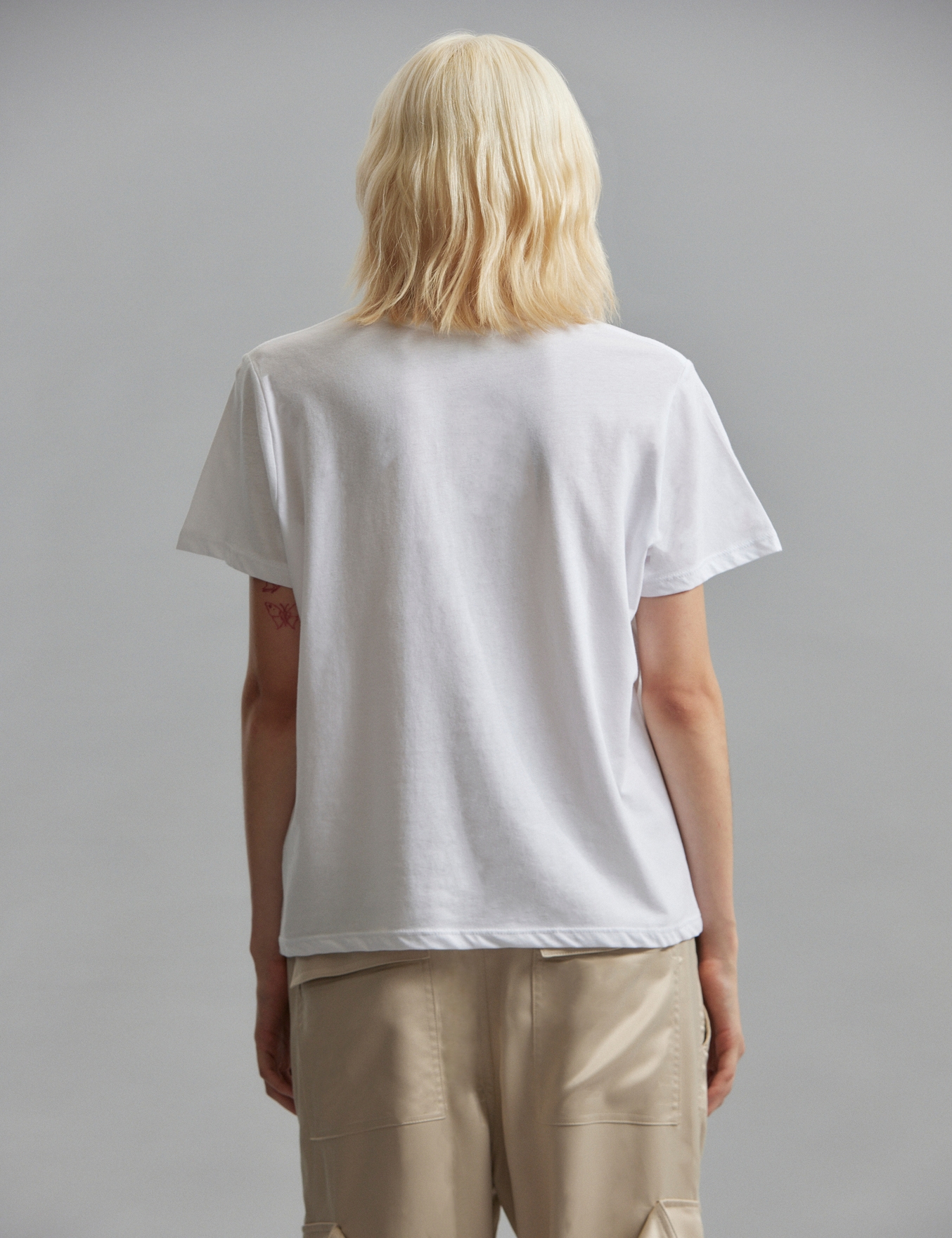 REMERA KOSI TAMAGOTCHI
