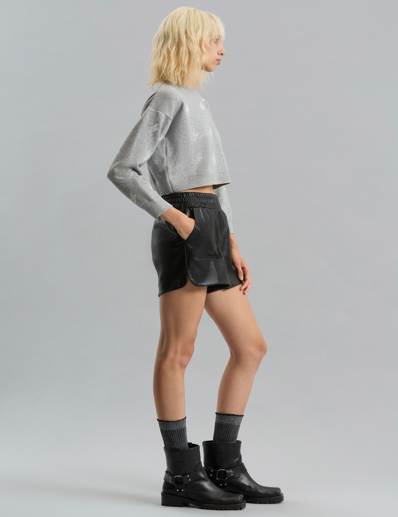 SWEATER RAY ON ME