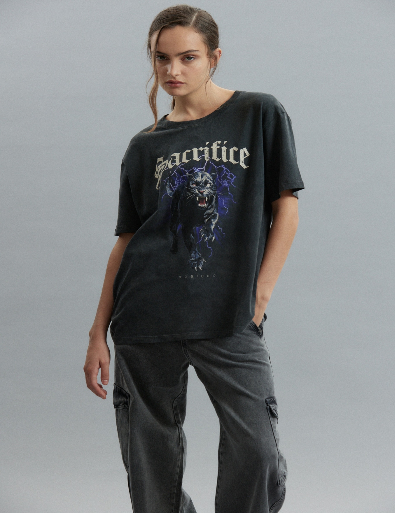 REMERA USED TO LOVE HER