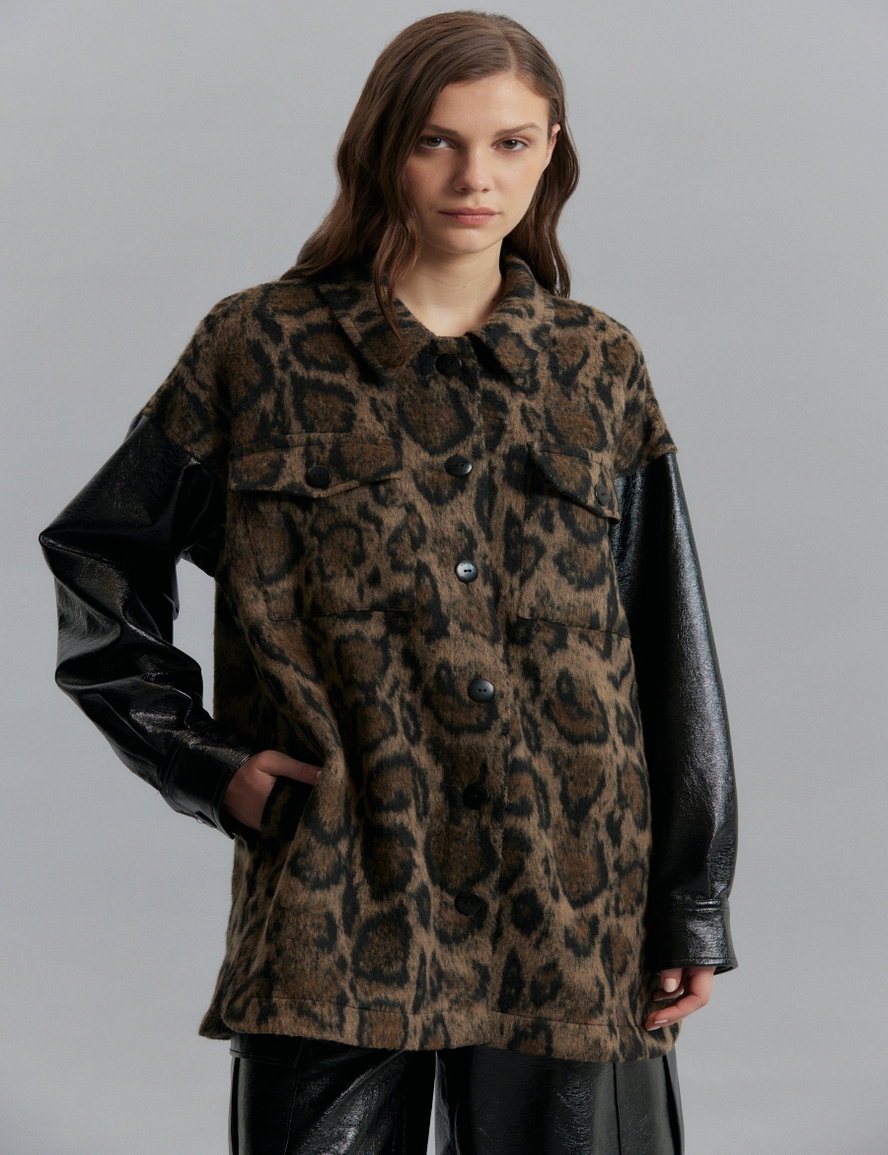 CAMPERA SURVIVOR