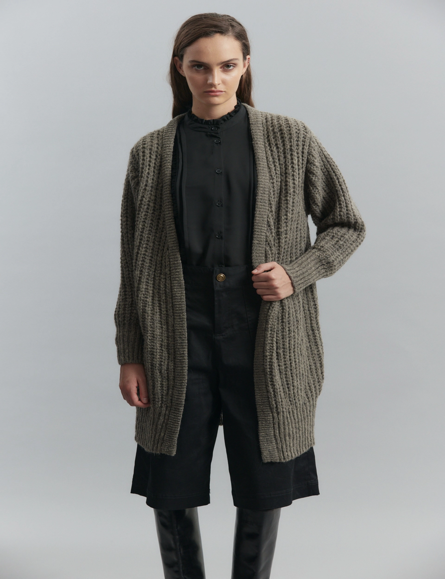 CARDIGAN SKUNK