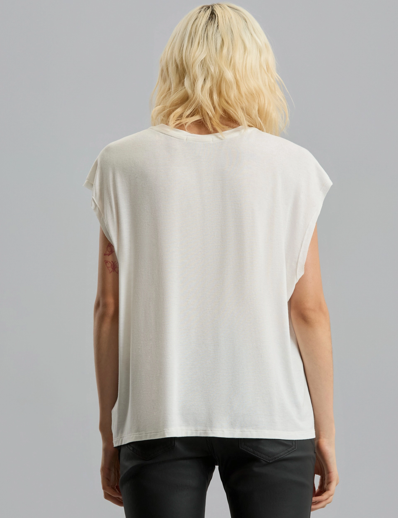 MUSCULOSA SHINY HARD ROMANCE