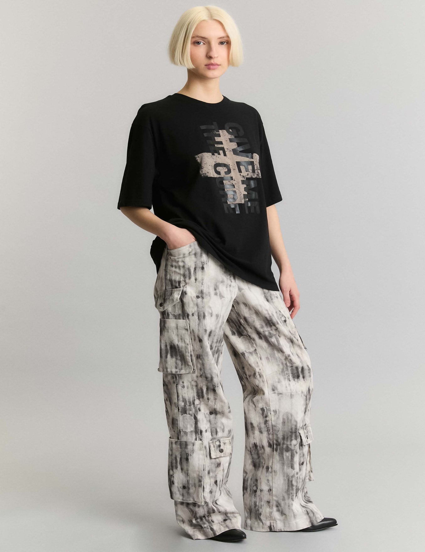 REMERA GIVE ME THE CURE