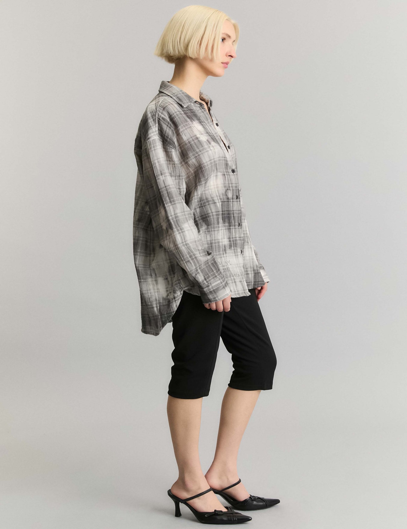 CAMISA SQUARED BLEACHED                                                                              
