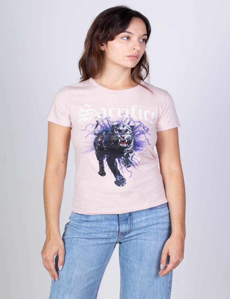 REMERA LOVE HER