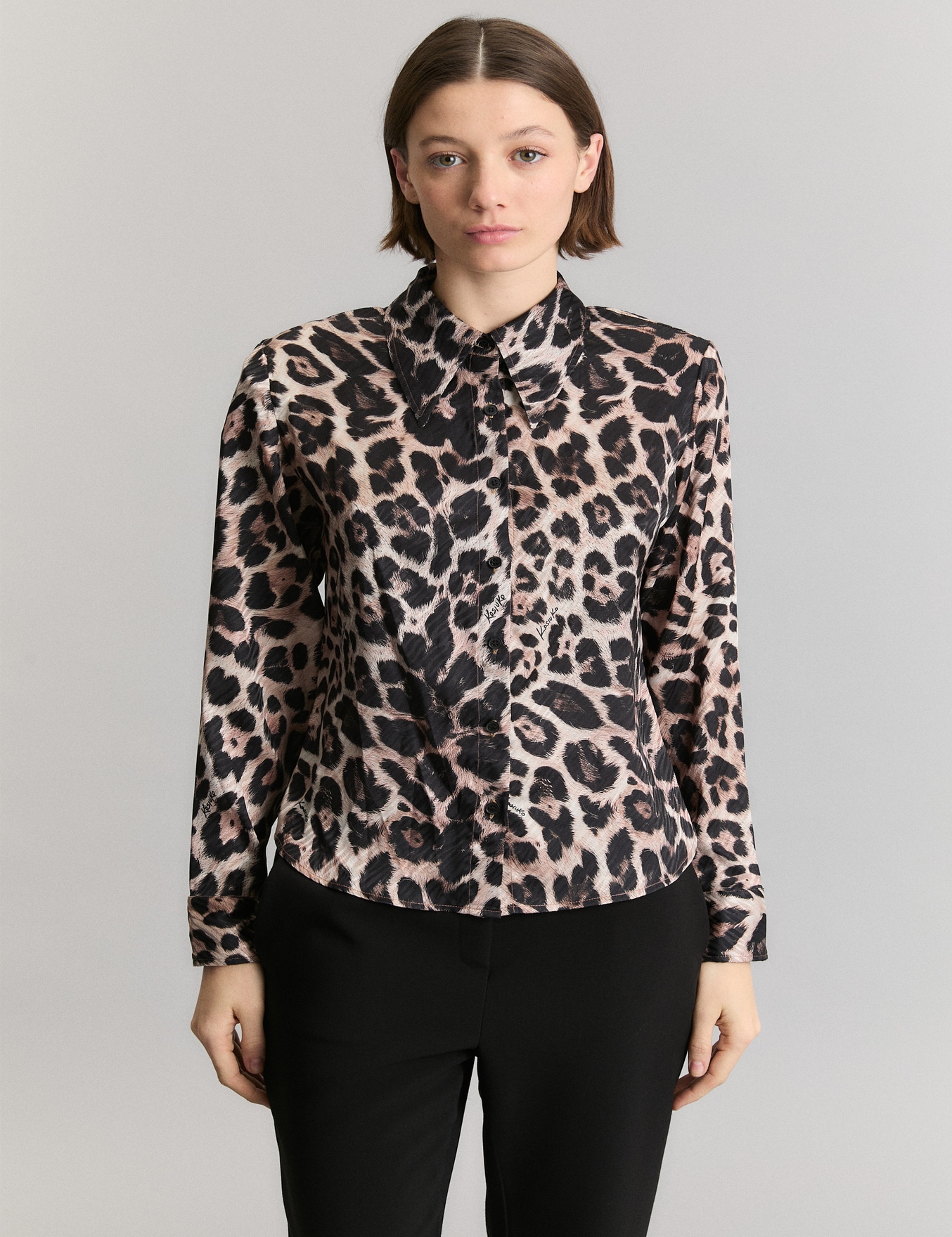 CAMISA FIERCE LEOPARD                                                                                