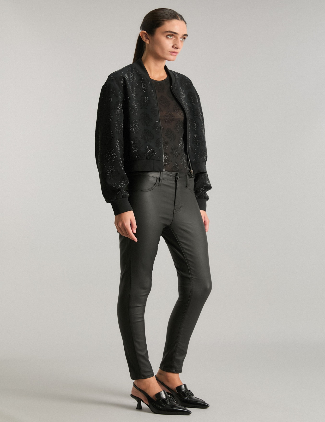 CHUPIN FLORA BLACK ROSE