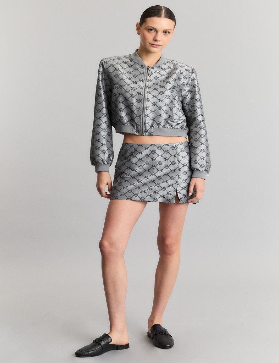 FALDA IDENTITY                                                                                       