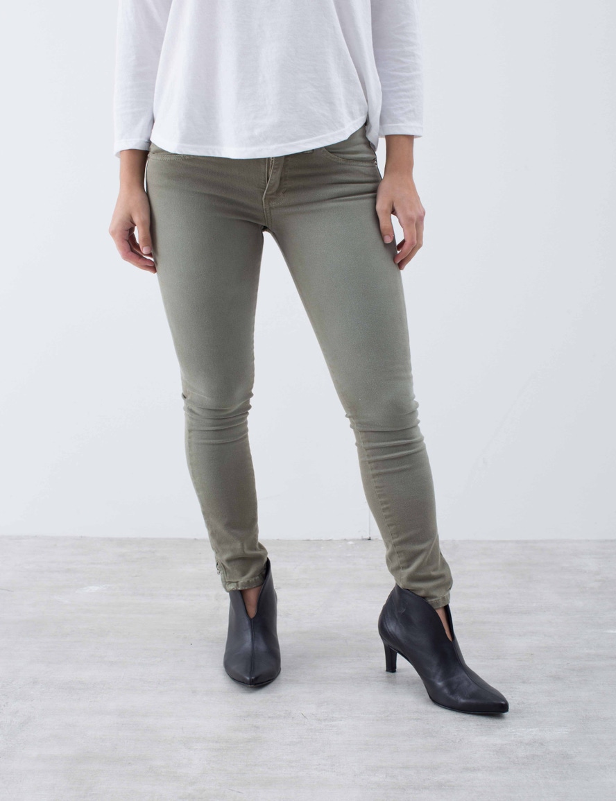 JEGGING LOW ZIPPER BACK