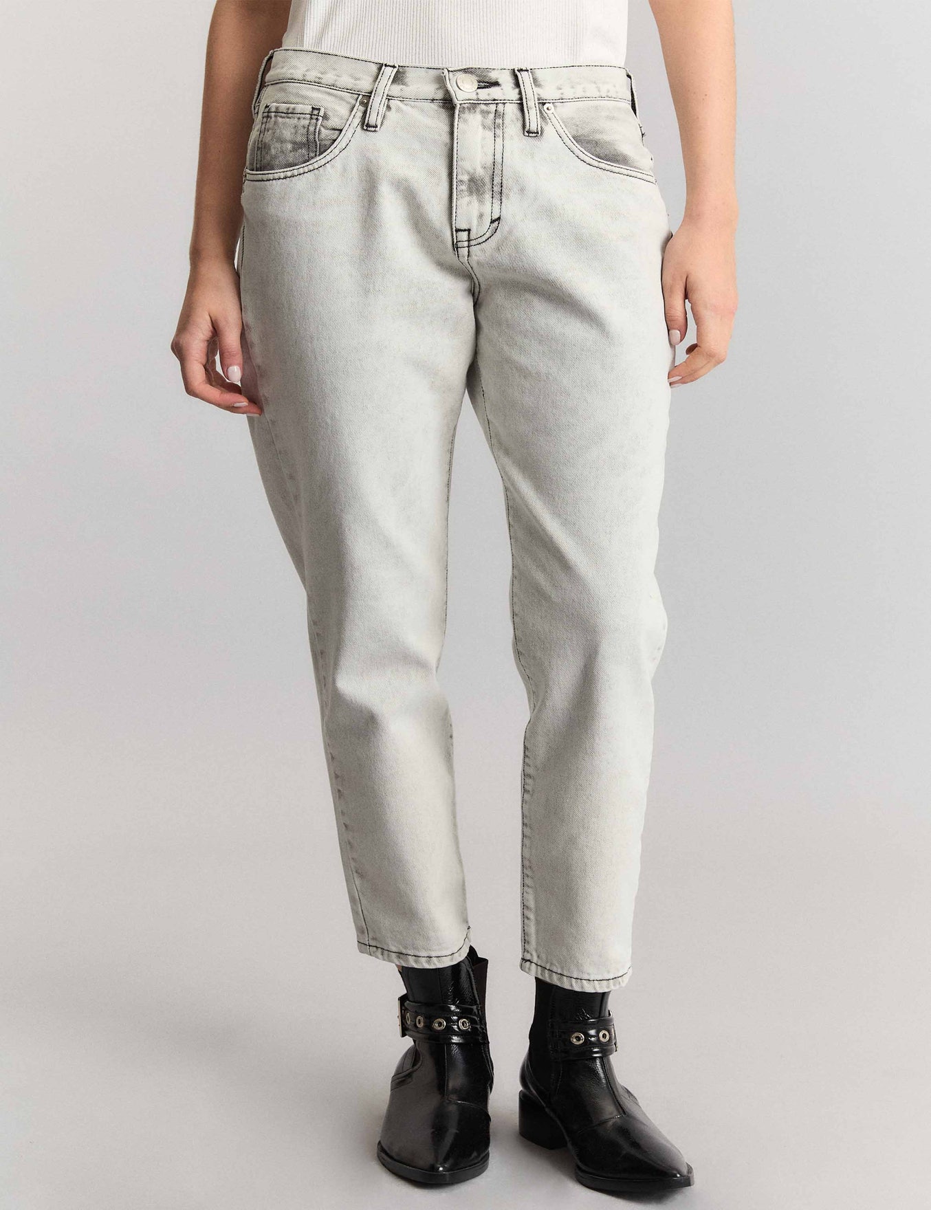 JEANS BOYFIT TASH BLEACH                                                                             