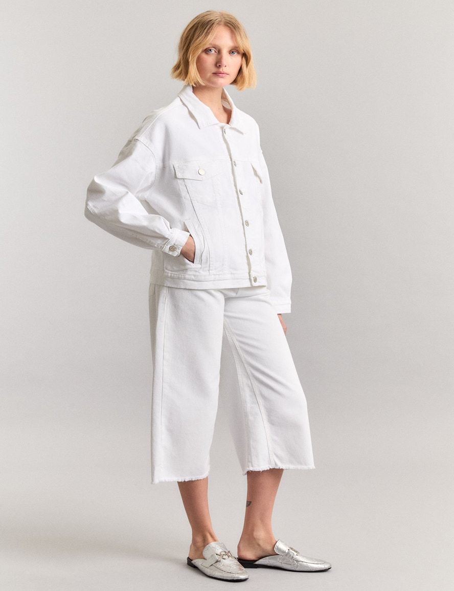 CAMPERA KISS WHITE                                                                                   
