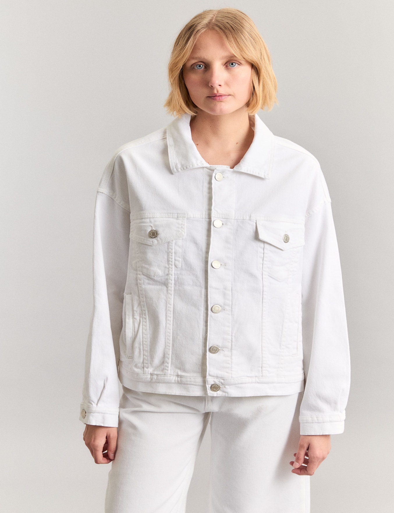 CAMPERA KISS WHITE                                                                                   