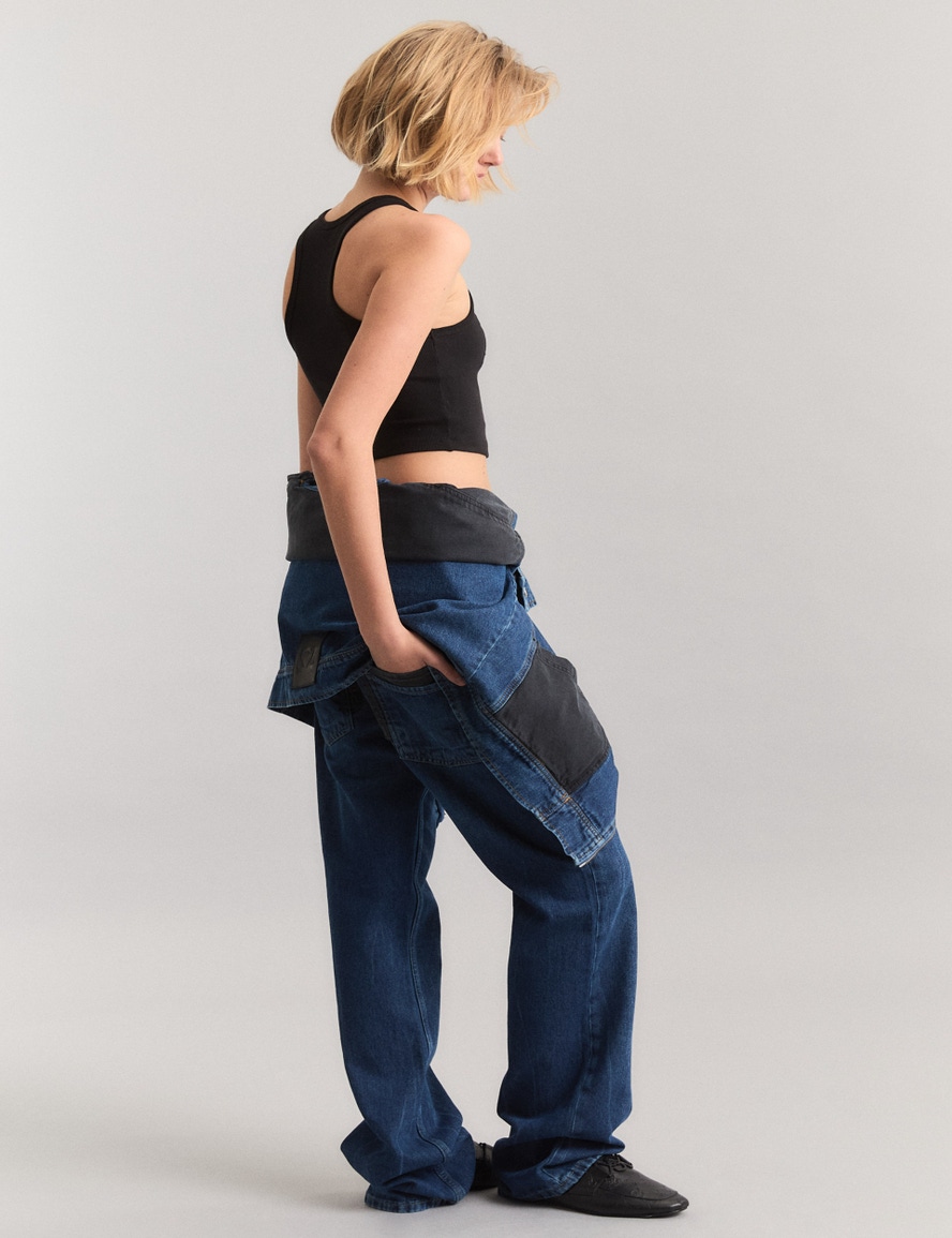 JEANS CLASH                                                                                          