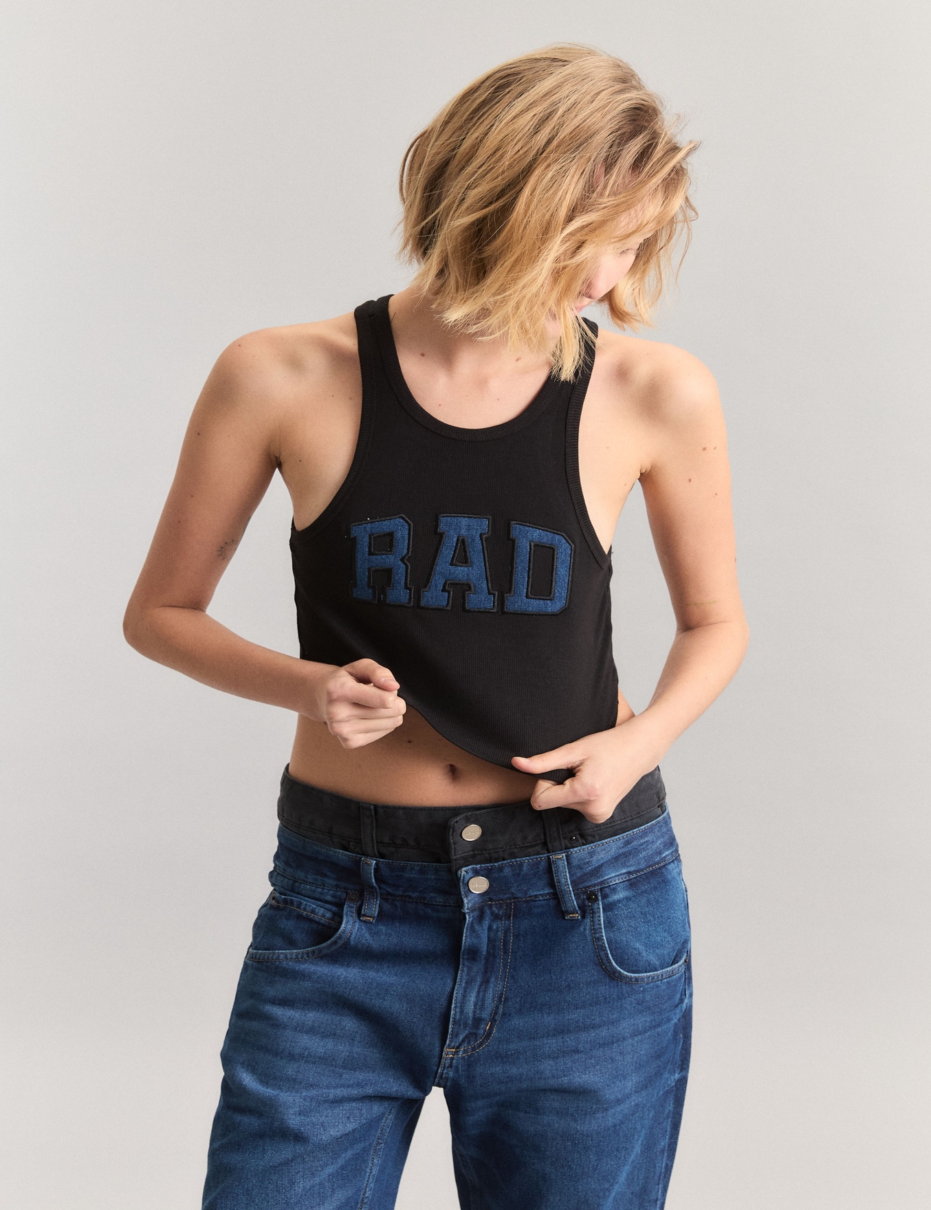 MUSCULOSA RAD                                                                                        