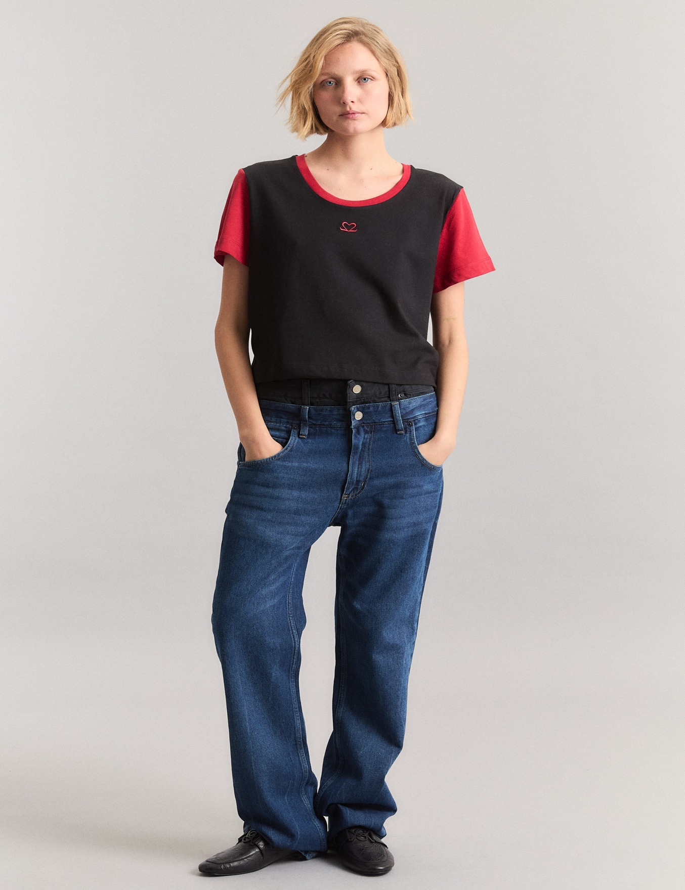 REMERA RADIO                                                                                         