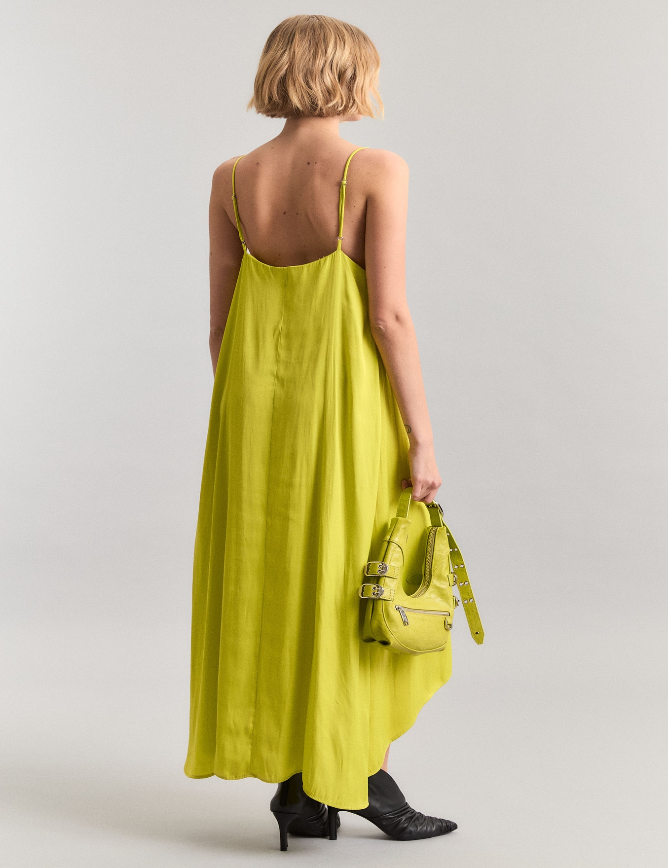 VESTIDO DESTINATION                                                                                  