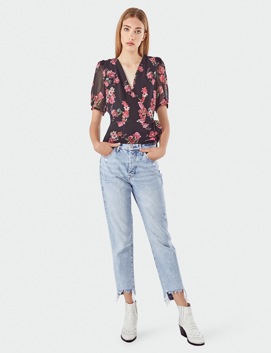 BLUSA FLOWERS LOVE