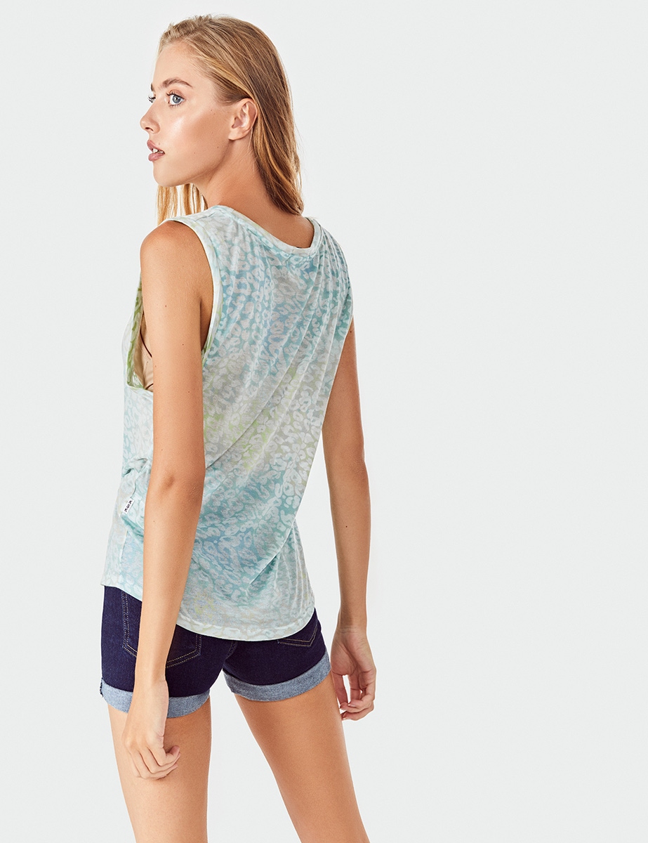 REMERA CORALIA