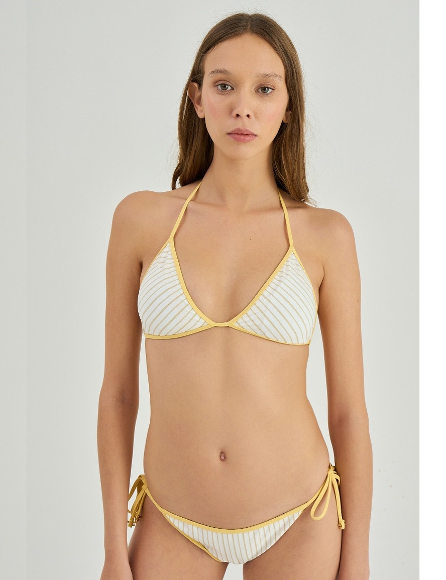 BIKINI BREAKING UP