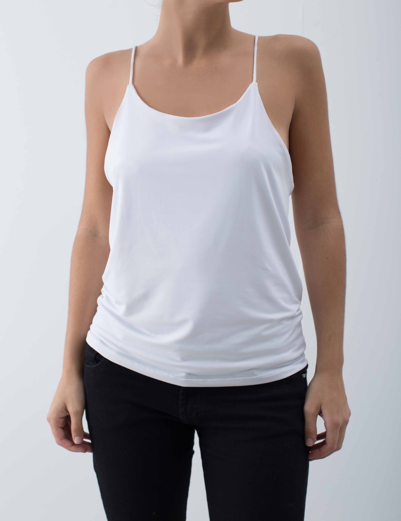 MUSCULOSA SHARP COLOR