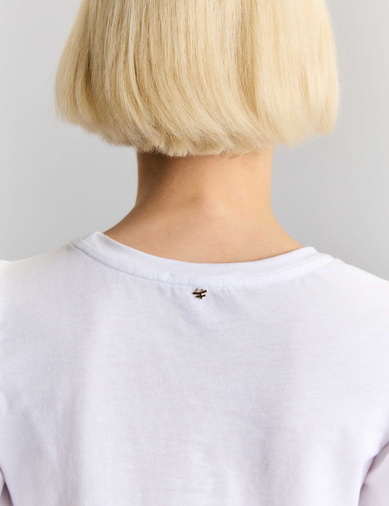 REMERA LAIA